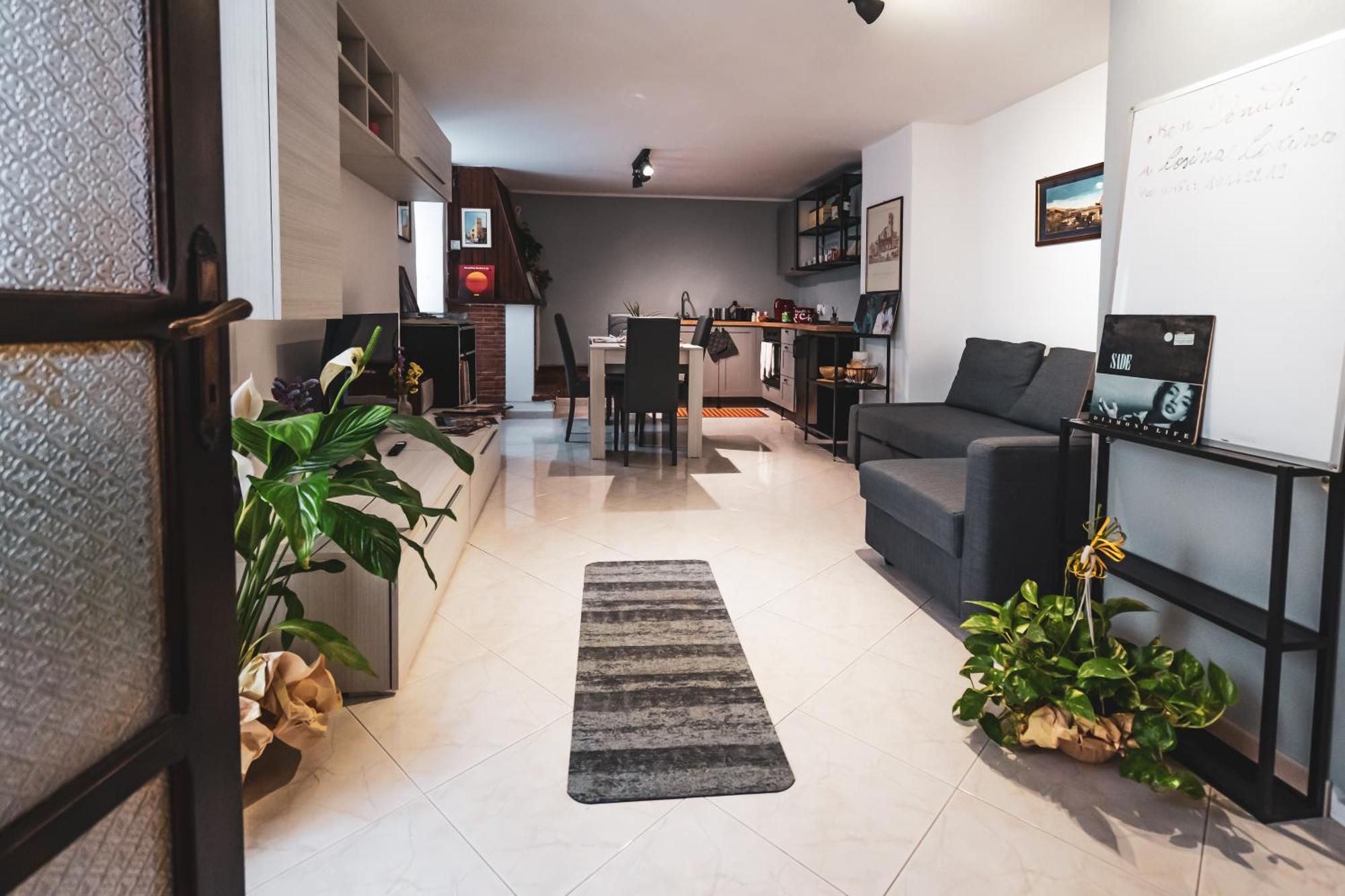 Casina Carina - Intero Appartamento Indipendente Alatri エクステリア 写真